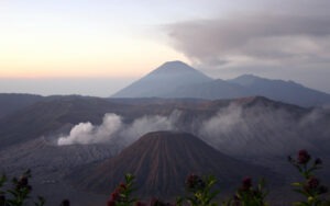 Découvrez java et ses volcans avec Lune de miel Bali